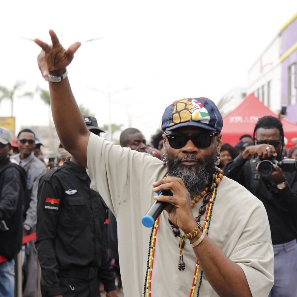 C4 Pedro – África Está Viva