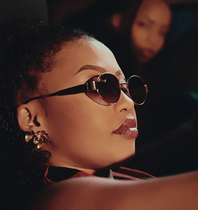 Fifi Raya ft. Bulldog - Kill It